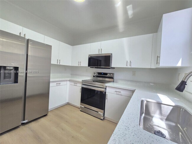 Photo - 129 Riverwalk Cir