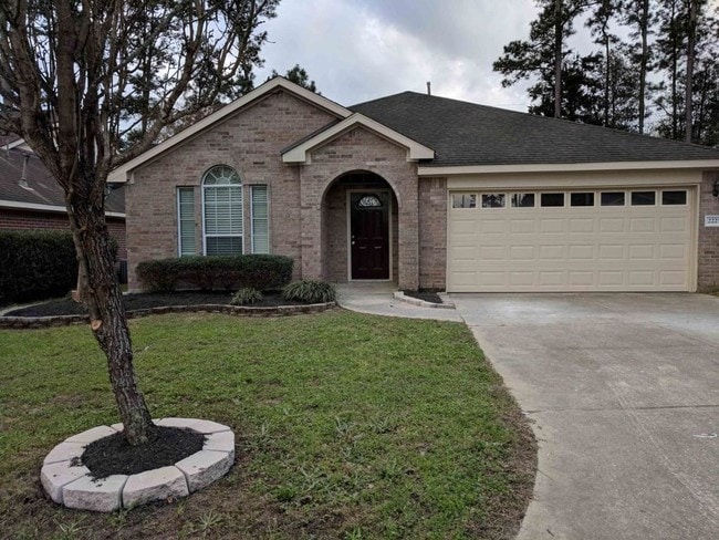 Photo - 2225 Trey Rogillios Way
