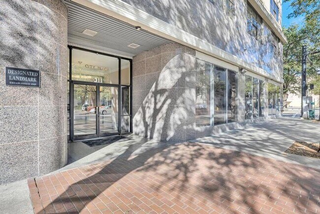 Photo - 311 W Ashley St Unit 304 -
