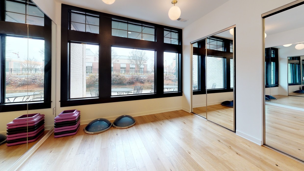 Photo - The Oliver Chamblee Apartments