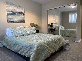 Pinecrest Apartments