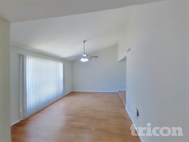 Photo - 4910 W Diana Ave