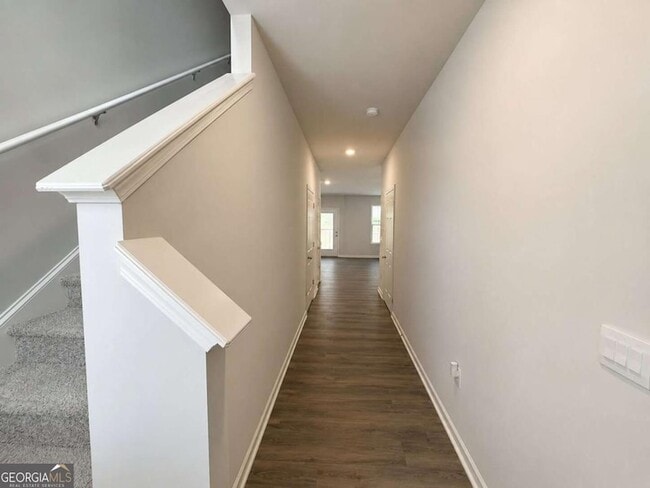 Photo - 14 Silverbell Ln NW