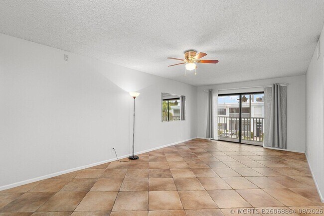 Photo - 120 Cypress Club Dr Unit 231