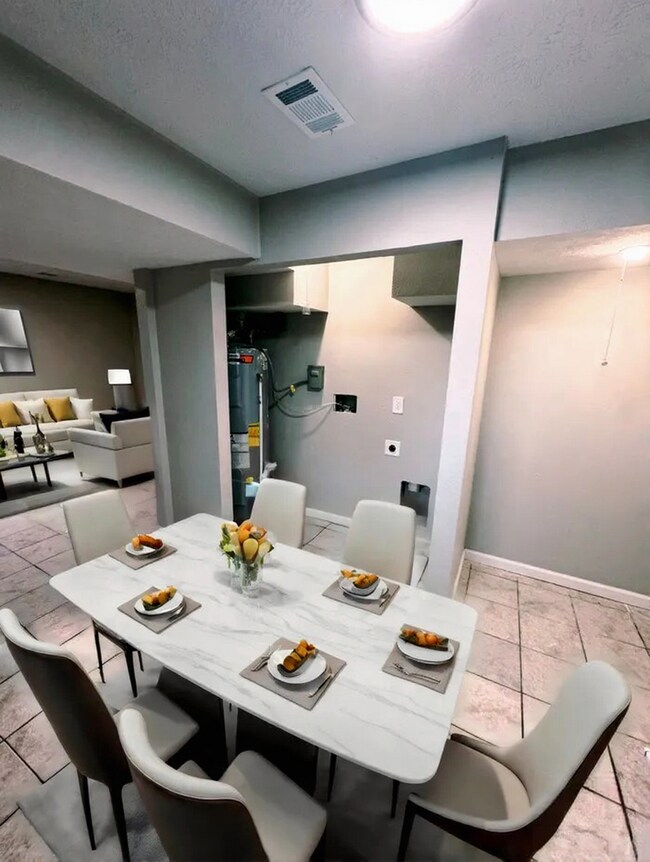 Photo - 3622 Douglas Ave Unit 3622 Douglas Ave #3