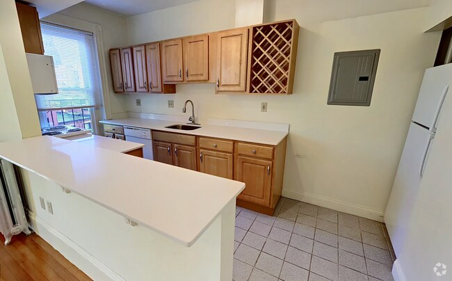 Building Photo - 370 Commonwealth Ave Unit 379-9 Rental