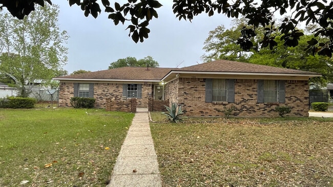 Building Photo - 500 Palmetto St