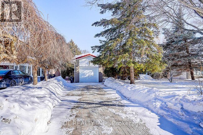 Photo - 15 Crossburn Dr