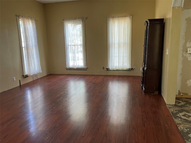 Photo - 312 S Mechanic St