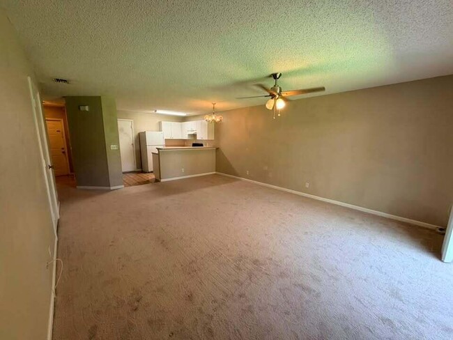 Photo - 6892 Mill Brook Pl