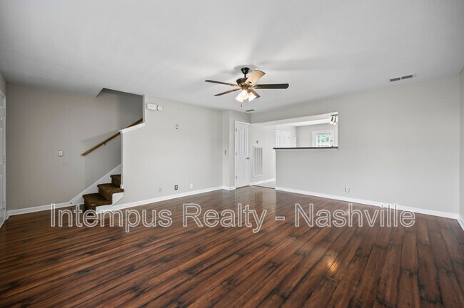 415 Shoshone Pl
