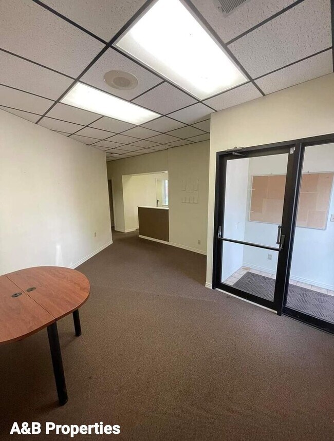 Photo - Pear Tree Unit Suite G & O