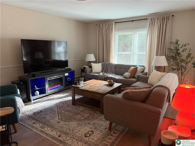 Photo - 793 Briarstone Rd