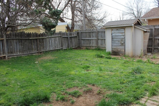 Photo - 540 Irish Dr