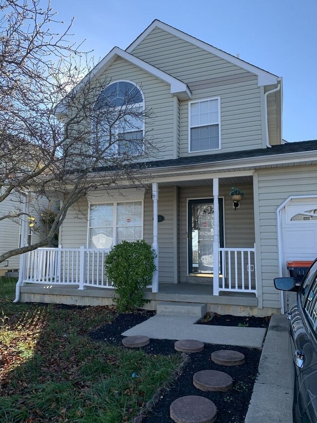 Building Photo - 203 Academy Ln