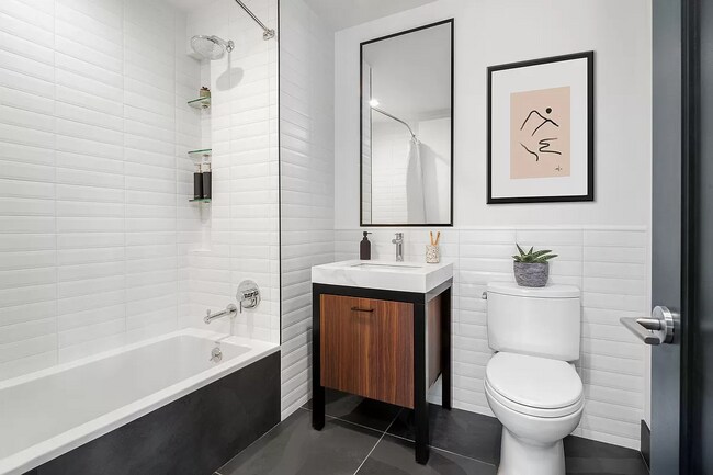 Photo - 475 Clermont Ave Unit 605