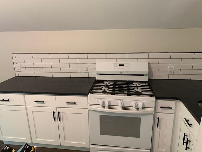 Photo - 624 Lafayette Ave Unit 2