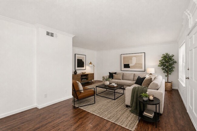 Photo - 7929 Royal Ln Unit 121J