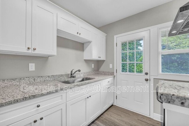 Photo - 21 Andrews Ct