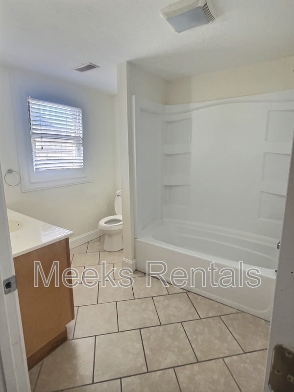 Photo - 414 W 9th Ave