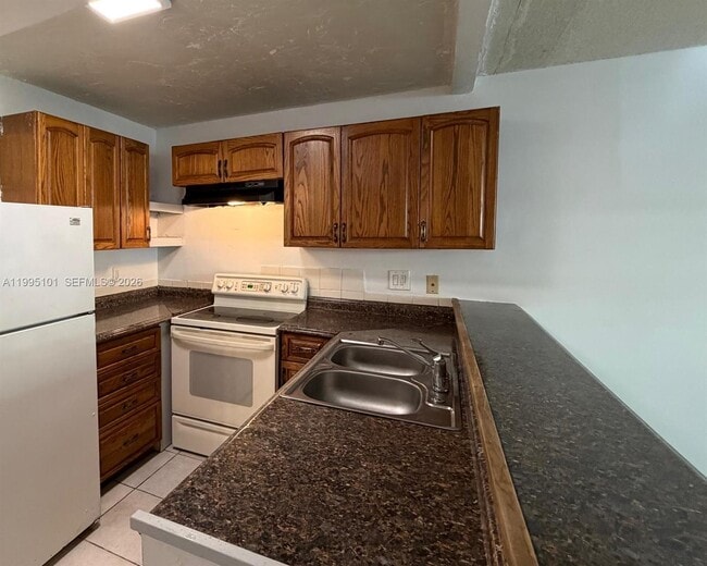 Photo - 8604 NW 35th St Unit 102