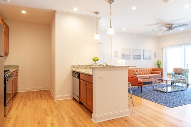 1BR, 1.5BA - Kitchen/Dining