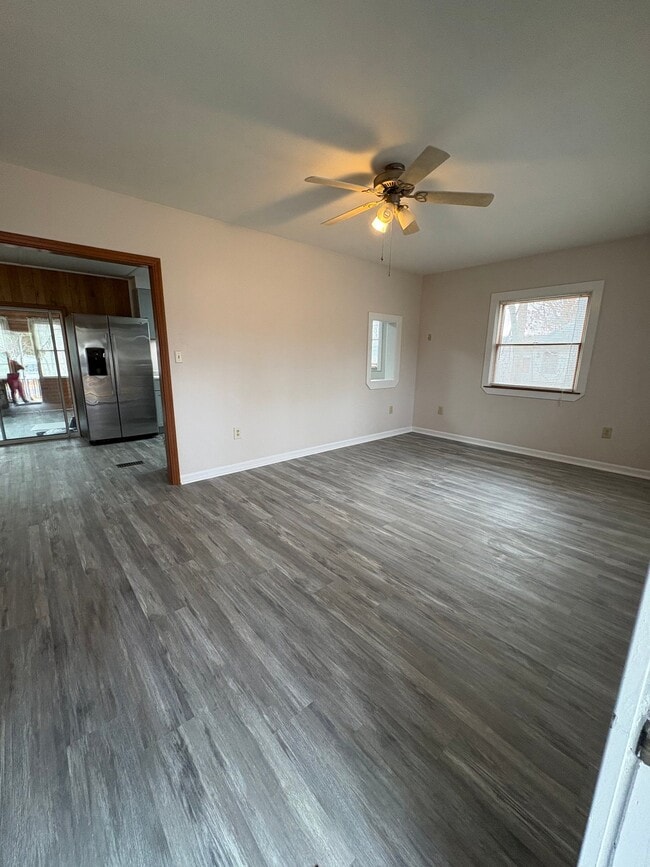 Photo - 32030 Steel Dr