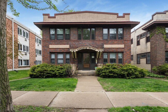 Building Photo - 3546 Emerson Ave S #5