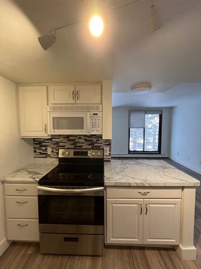 Building Photo - 7290 W Dean Rd Unit 317E