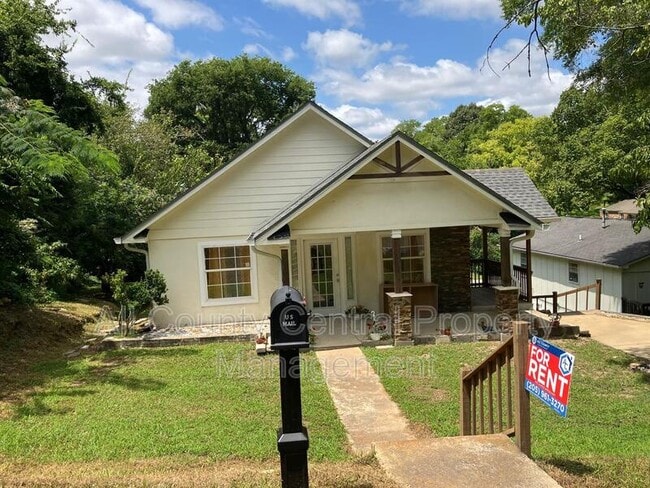Building Photo - 904 47th Way S Rental