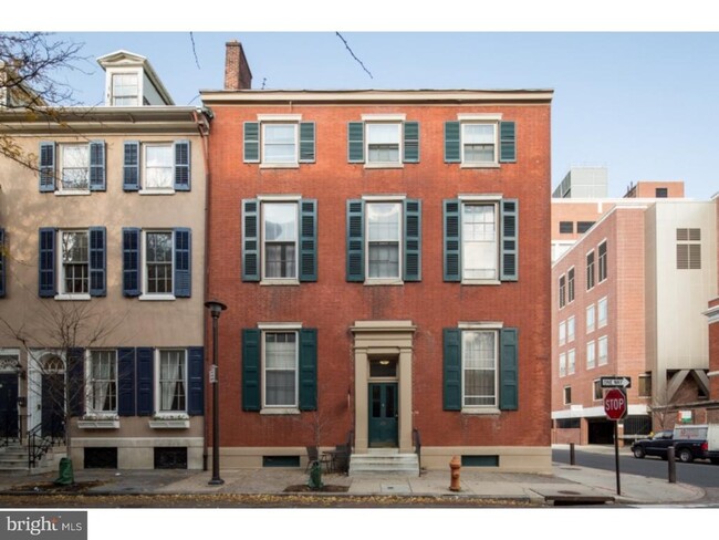 Building Photo - 901 Clinton St Unit 1 Rental