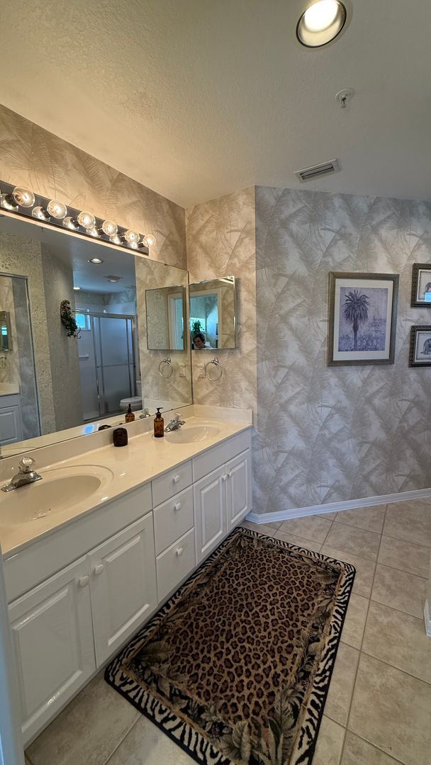 Photo - Beautifully Furnished condo located at Tar...