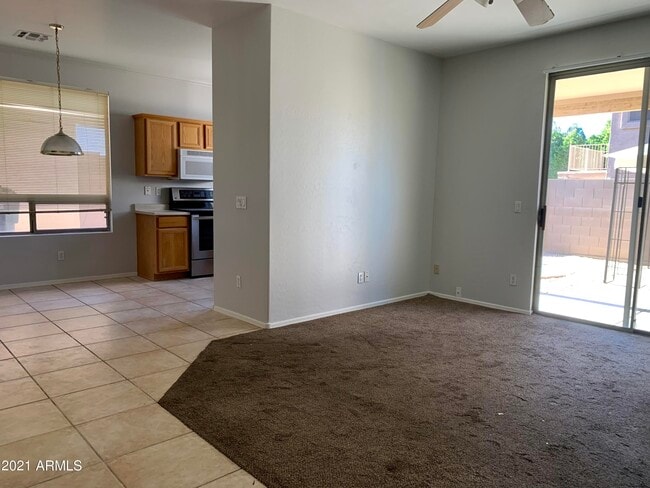 Photo - 16906 S Cedarwood Ln