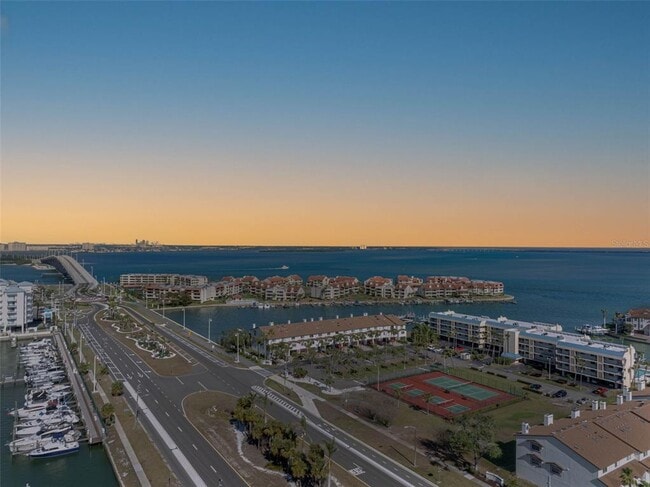 Building Photo - 363 Pinellas Bayway S Unit 41