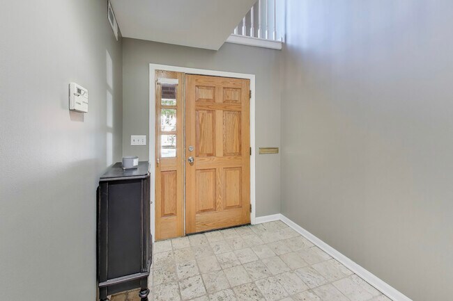 Photo - 2305 W Thomas St