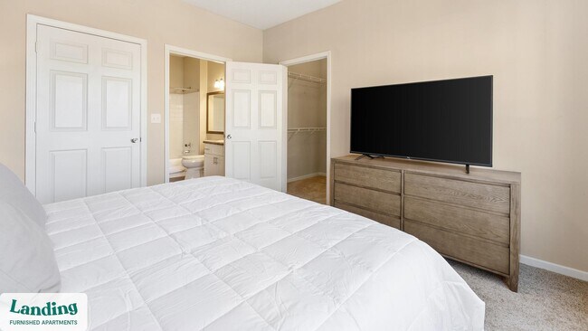 Photo - 7865 Grove Ct W Unidad 01-104