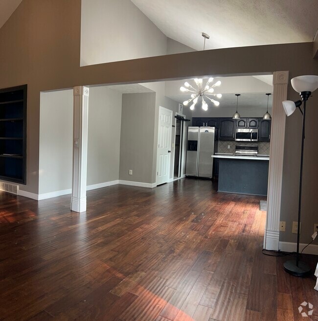 Building Photo - 3012 N 155th Ave Rental