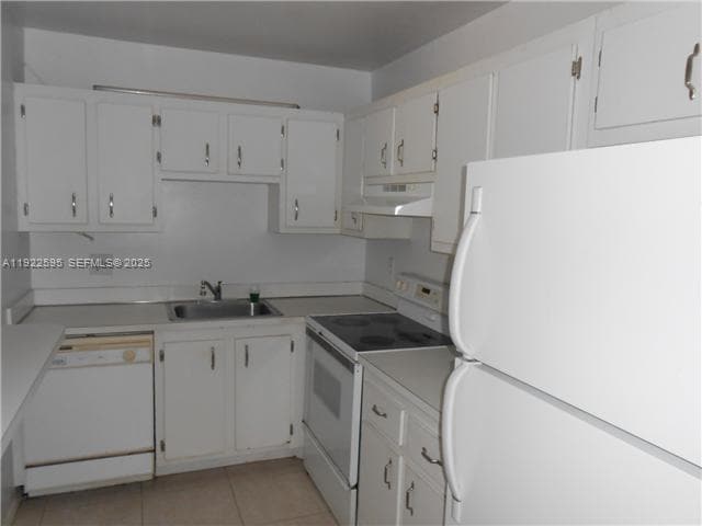 Photo - 4154 Inverrary Dr Unit 305