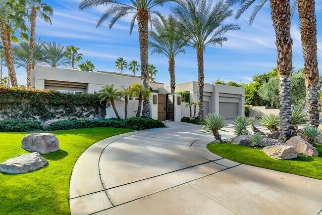 70955 Sunny Ln