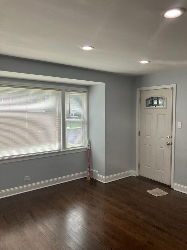 Photo - 7344 S Rockwell St Unit 2