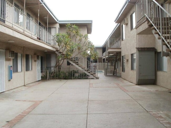 Photo - 0.0 bedroom in Los Angeles California 91343 Unit 31