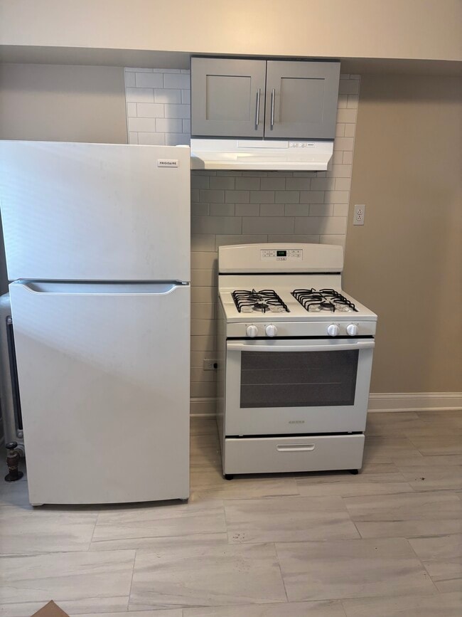 Photo - 6200-6202 S Whipple St