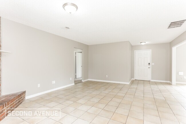 Photo - 8027 Sable Woods Dr N