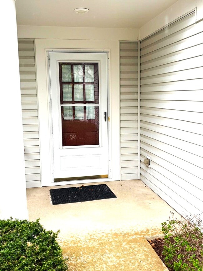 Photo - 2528 Bordeaux Ln