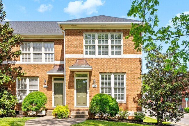 2 Bedroom 2 1/2 Bath Dog Friendly Condo Fo... - 2 Bedroom 2 1/2 Bath Dog Friendly Condo Fo...