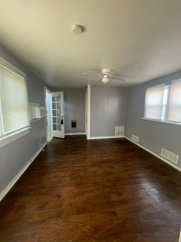 Photo - 115 Sycamore St Unidad D