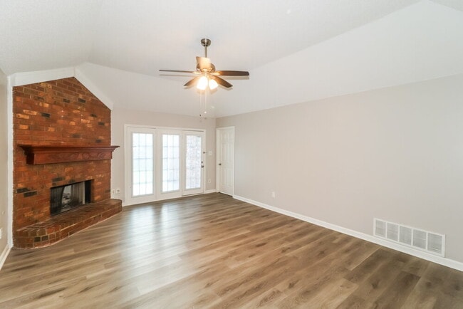 2729 Fletcher Crest Cove