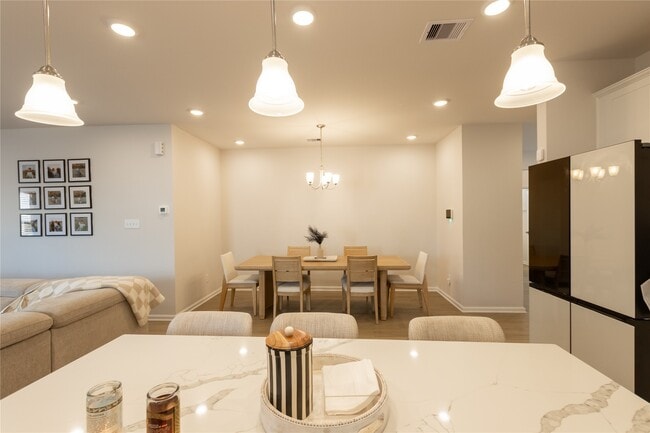 Photo - 32422 Clouser Crawdad Ct