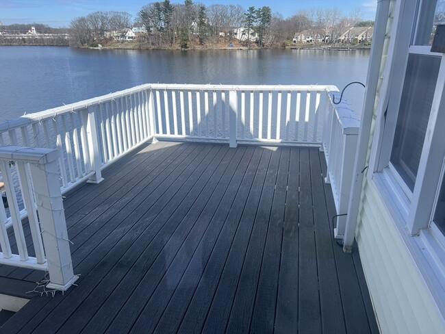 Building Photo - 147 Lake Ave Unit 147