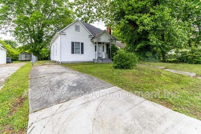 Photo - 2638 Barton St